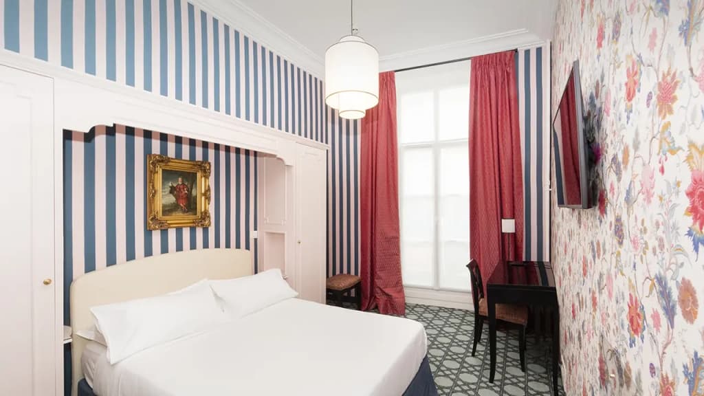 Hotel Saint Germain - photo 4