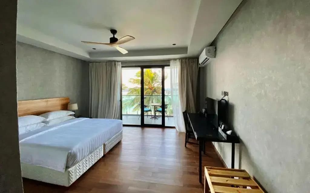 Plumeria Maldives Boutique Hotel - photo 10