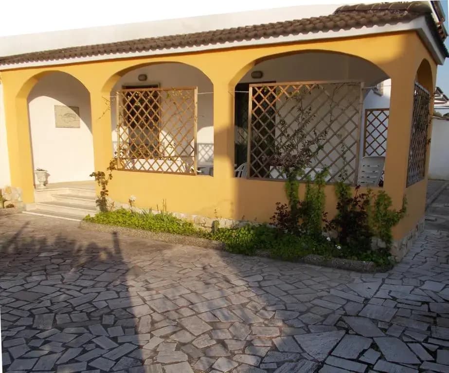 La Maison - photo 1