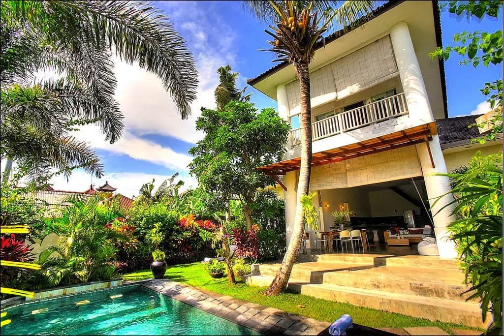 The White House Bali - photo 2