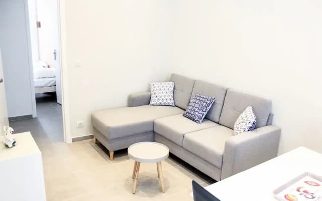 Lola Apartment - photo 4