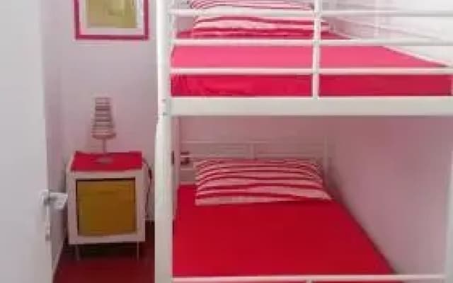 Red Flat - photo 3