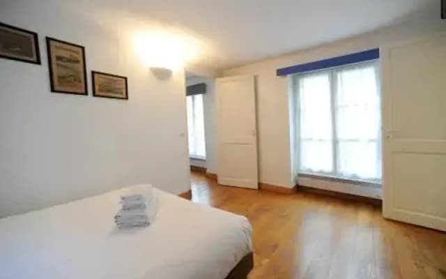 Apart of Paris - Le Marais - Bourg l'Abbé - photo 2
