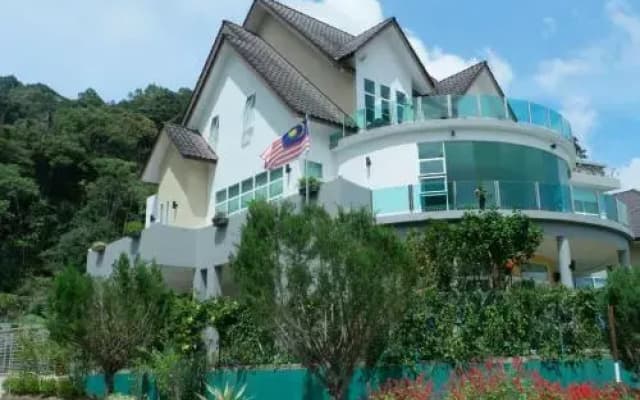 Vacation Bungalow in Cameron Highland - photo 3
