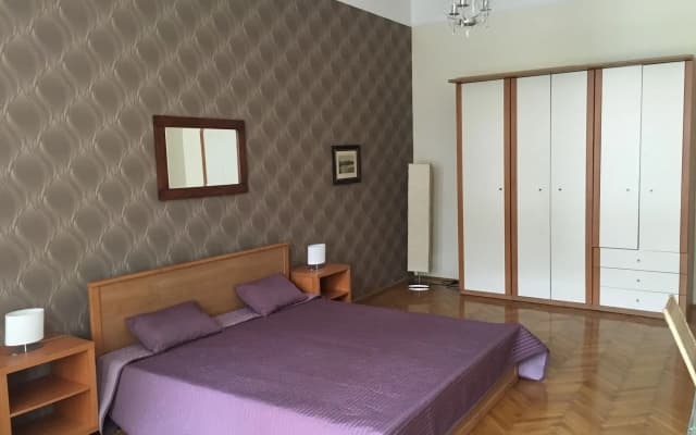 Hi5 Apartments - Central - photo 3