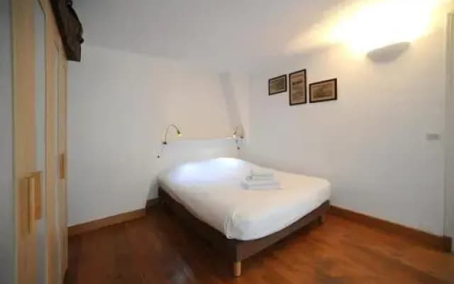 Apart of Paris - Le Marais - Bourg l'Abbé - photo 3