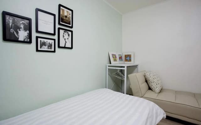 JG House - photo 4