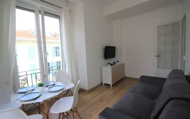 Nice Booking-Medecin Notre Dame Lumineux - photo 3