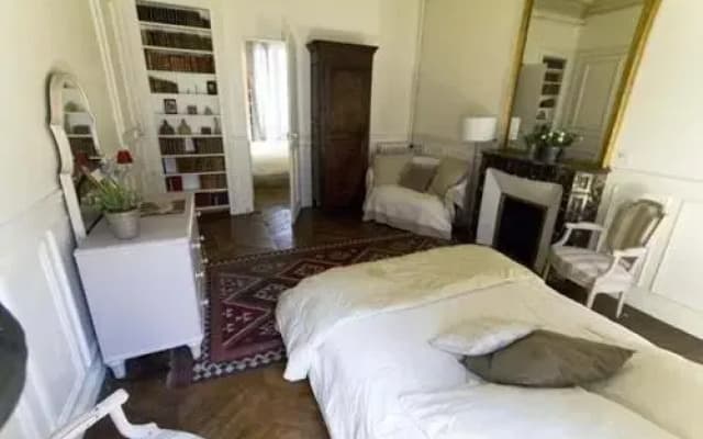 Large 2 Bedrooms Latin Quarter (338) - photo 5
