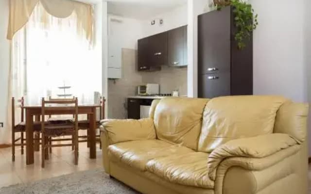 GB House - photo 4