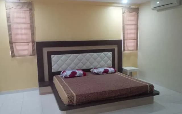 The Blanket Guesthouse - photo 3