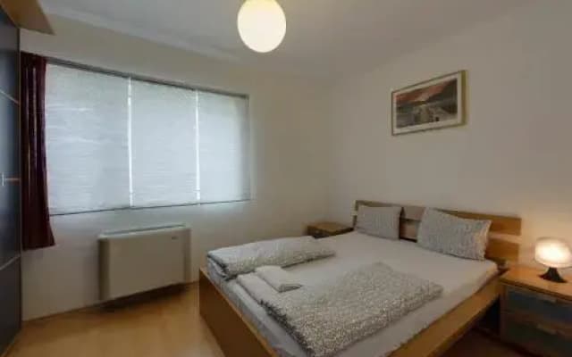Street Apartments - photo 2