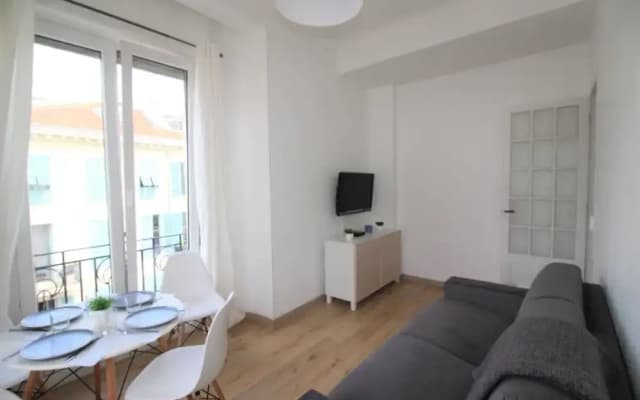 Nice Booking-Medecin Notre Dame Lumineux - photo 2