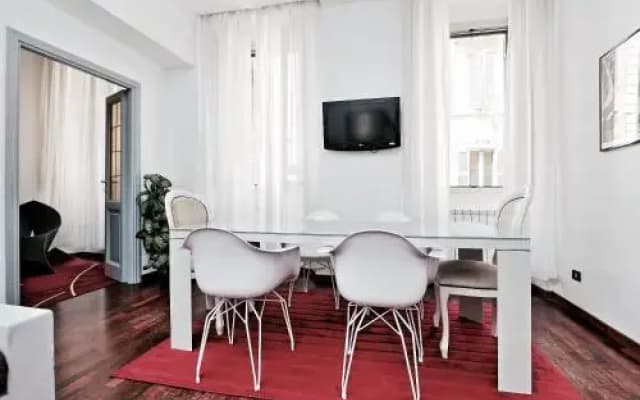 Spanish Steps Accommodation - photo 2