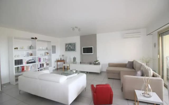 Nice Booking - DUFY Vue Mer et Terrasse - photo 5
