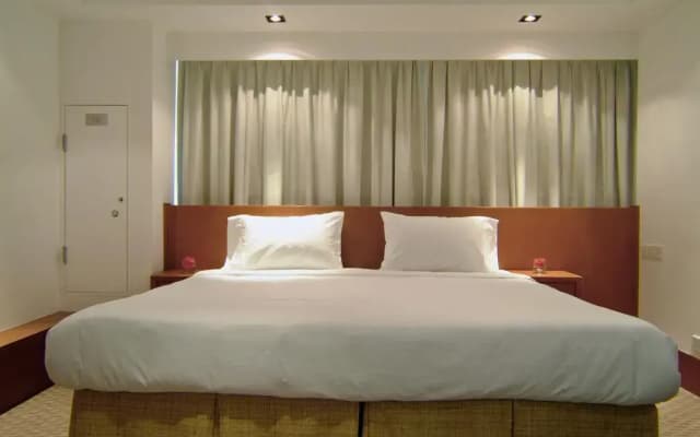 JJ Hotel - photo 4