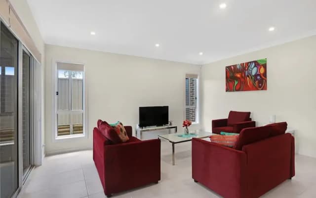 Glenfield Villas - Sydney - photo 2