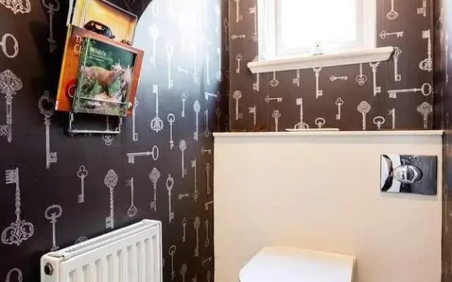 Veeve 3 Bed 3 Bath House Valonia Gardens Wandsworth - photo 5