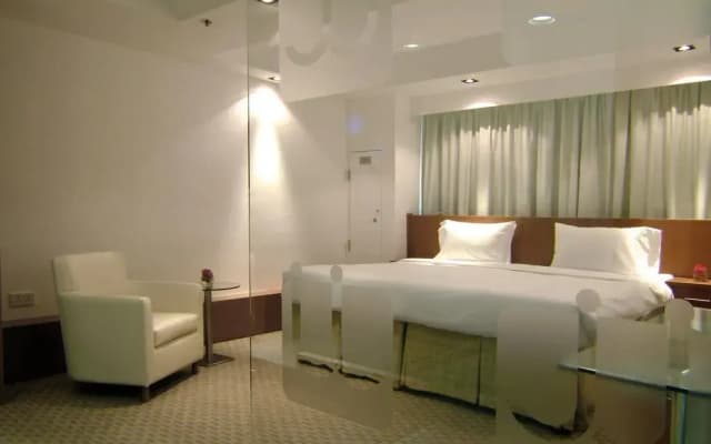 JJ Hotel - photo 2