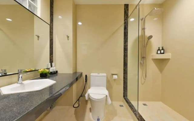 Kastel Pattaya Hotel - photo 5