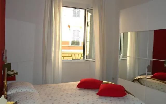 Tra Santi e Poeti Casa Vacanze - Holiday Home - photo 4