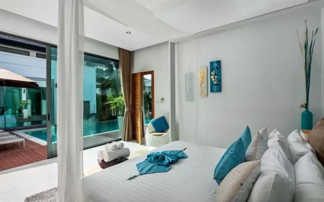 Crystal Pool Villa - photo 5