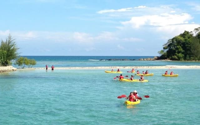 Sunborneo Island Resort - photo 4