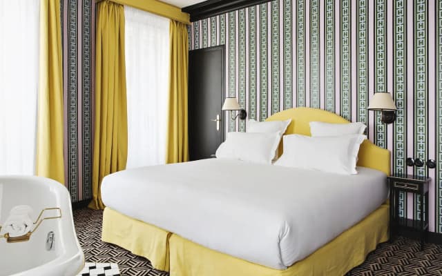 Les Deux Gares and Spa Hotel - photo 5