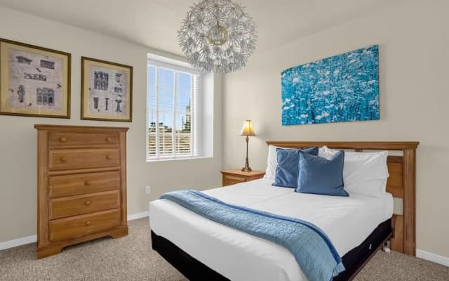 Spacious Home w Garden  BBQ and Games at Golf Club, Orlando - photo 4