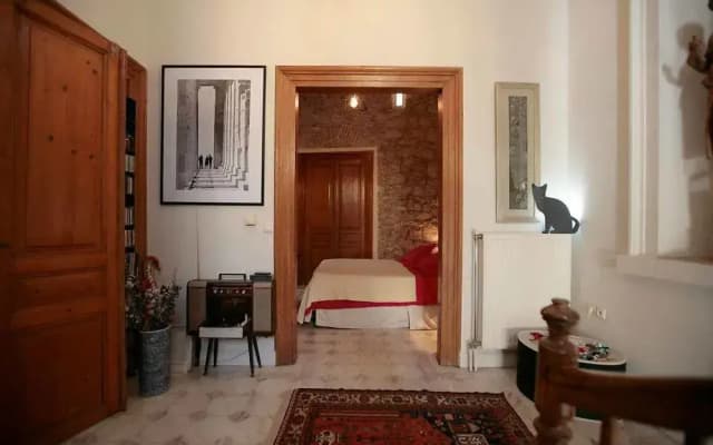 Unique neoclassical house under Acropolis - photo 5
