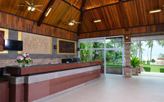 Phangan Bayshore Resort - photo 2