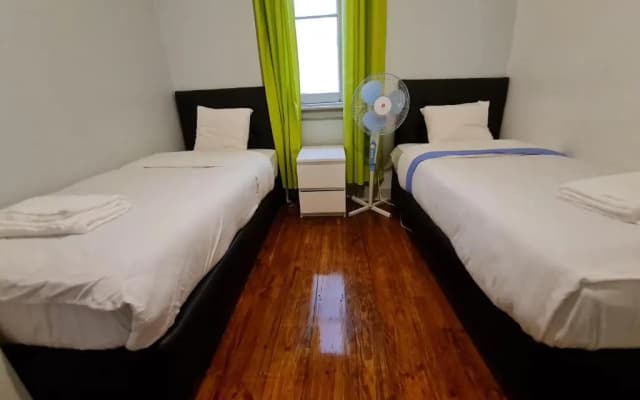 Shangrila Hostel Anjos - photo 5