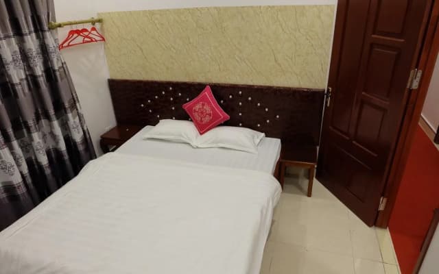 Tuan Tu Hotel - photo 4