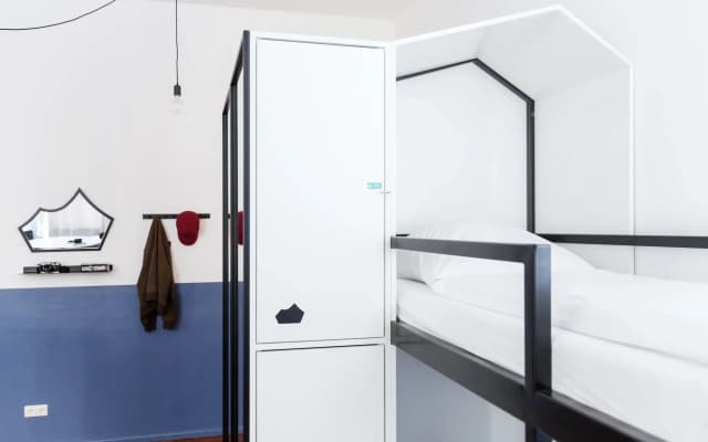 The Circus Hostel - photo 4