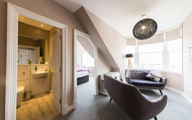 The Spires Serviced Apartments Edinburgh - photo 4