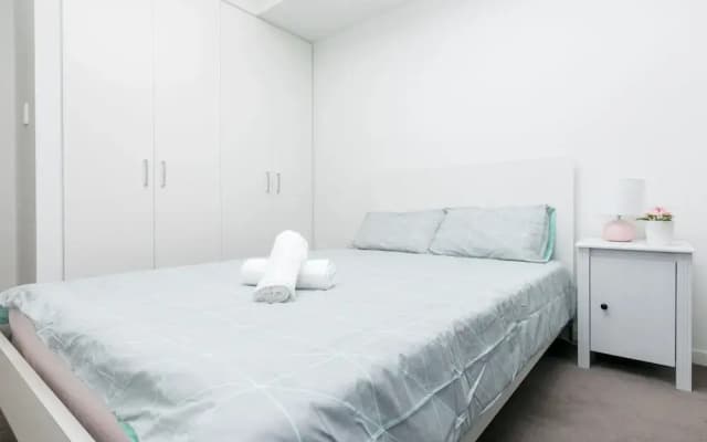 Spacious Bright Apartment - photo 4