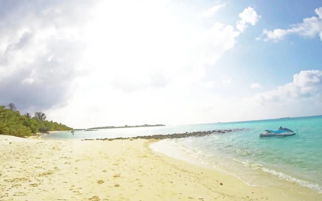 Santa Rosa Maldives Hotel - photo 3