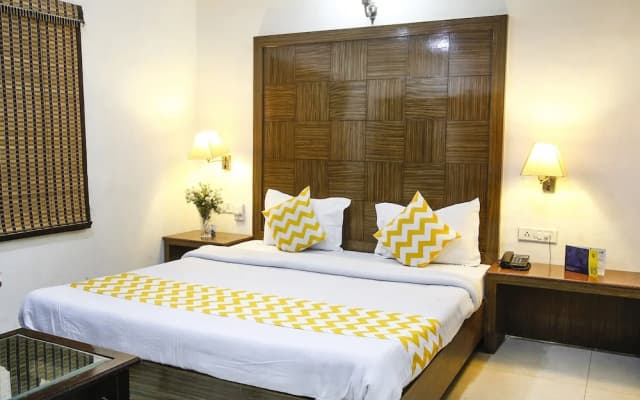 FabHotel Station 3 - photo 3
