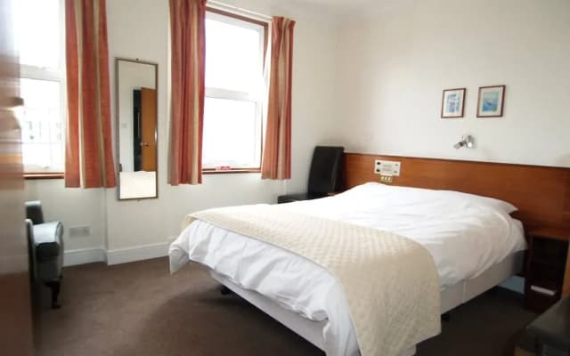White Lodge - photo 4