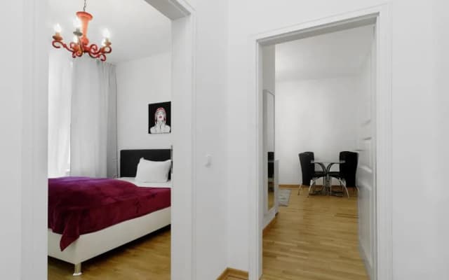 Grand Central Mitte Apartment - photo 3