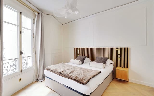 Elegant A/C Apt 2br/6p - Paris 17th/monceau - photo 4