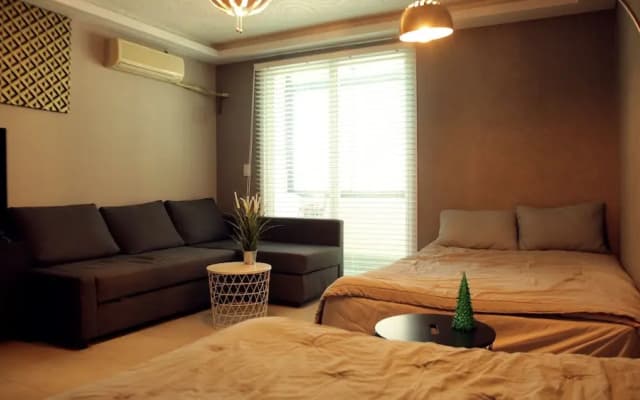 Hongdae PR. Modern Studio. - photo 4