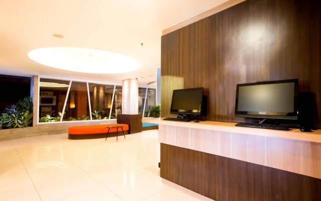 Siesta Legian Hotel - photo 2