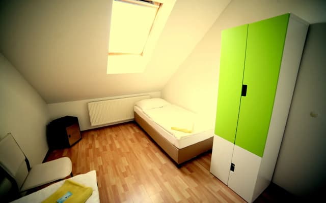 Leon hotel - photo 5