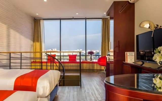 Ratchada Point Hotel - photo 3