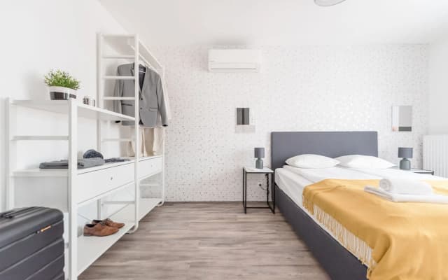 Oasis Apartments at Broadway Residence - photo 3
