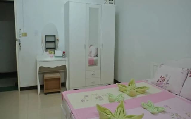 Comfy Studio - photo 4