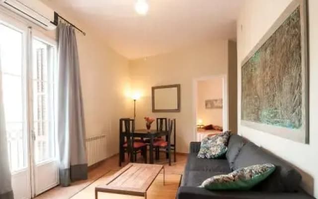 Gaudi Apartment 1 - photo 5