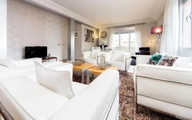 Apartment Castellana Design Deluxe - photo 2