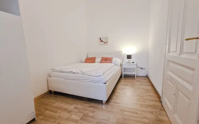 Modern 2BR Apt Long Stays Sleeps 5 - photo 5